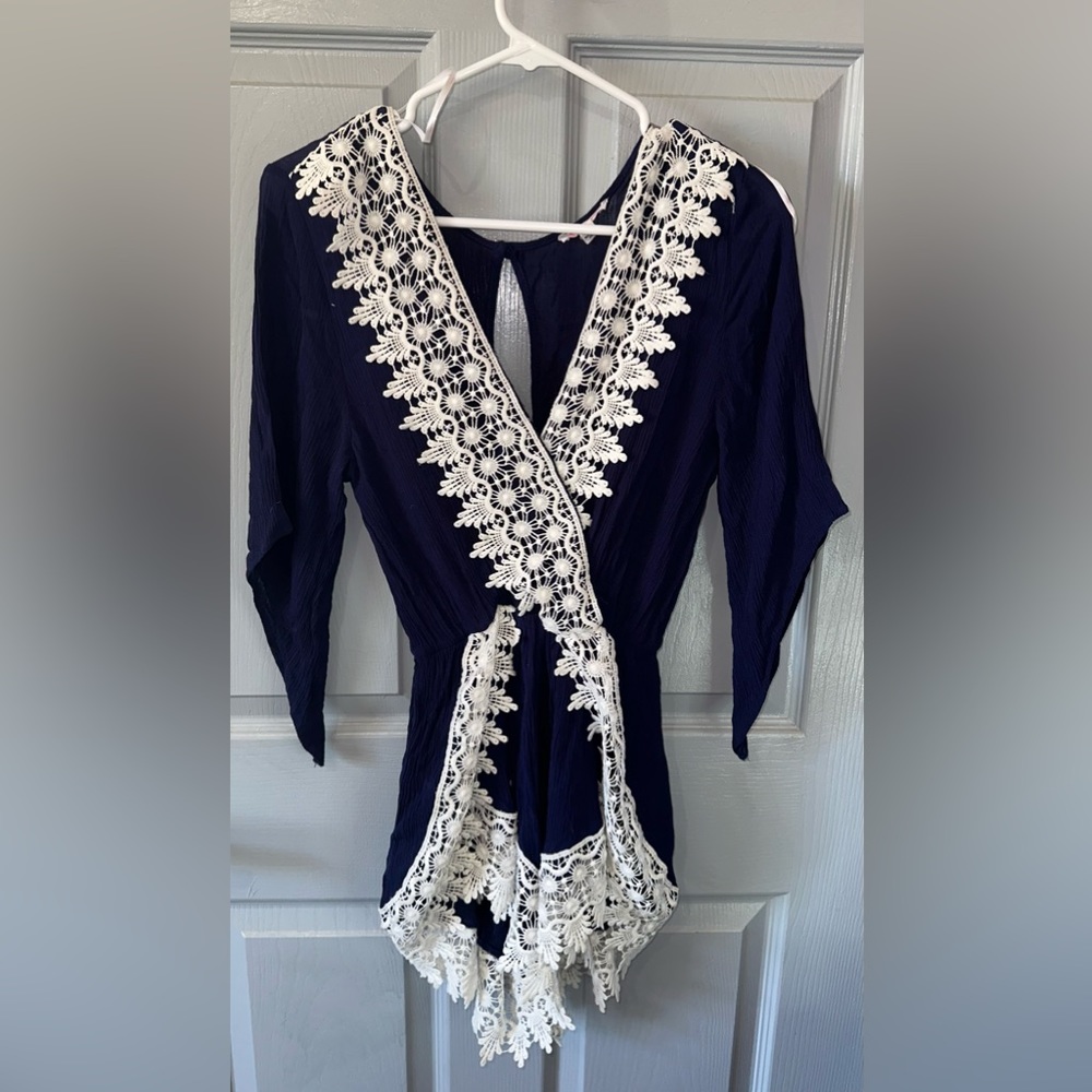 A’Gaci Romper Womens Medium Navy Blue Deep V Beach Summer Shorts Crochet